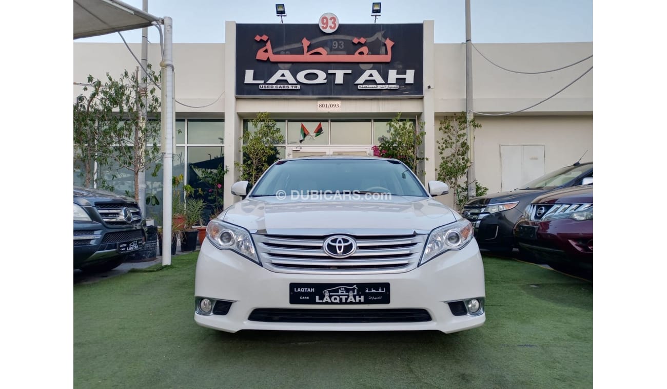 تويوتا افالون موديل 2011 وارد فتحة جلد مثبت سرعة تحكم رنجات حساسات بحالة ممتازة