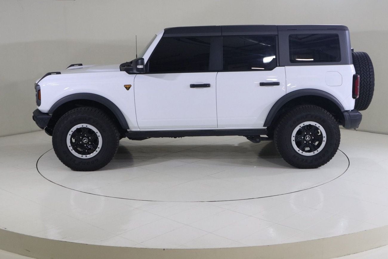 فورد برونكو BADLANDS /B4D4725 /AL TAYER MOTORS/AL QOUZ SHOWROOM