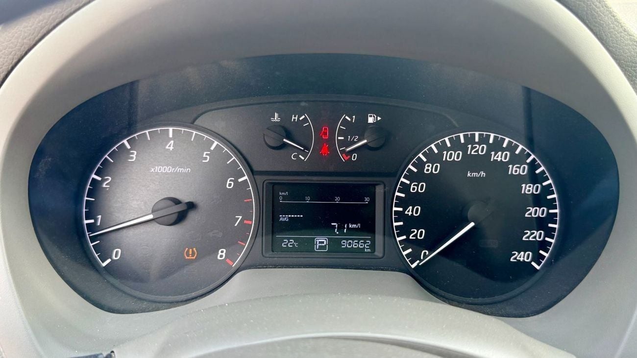 نيسان سنترا S 1.6L (110 HP)