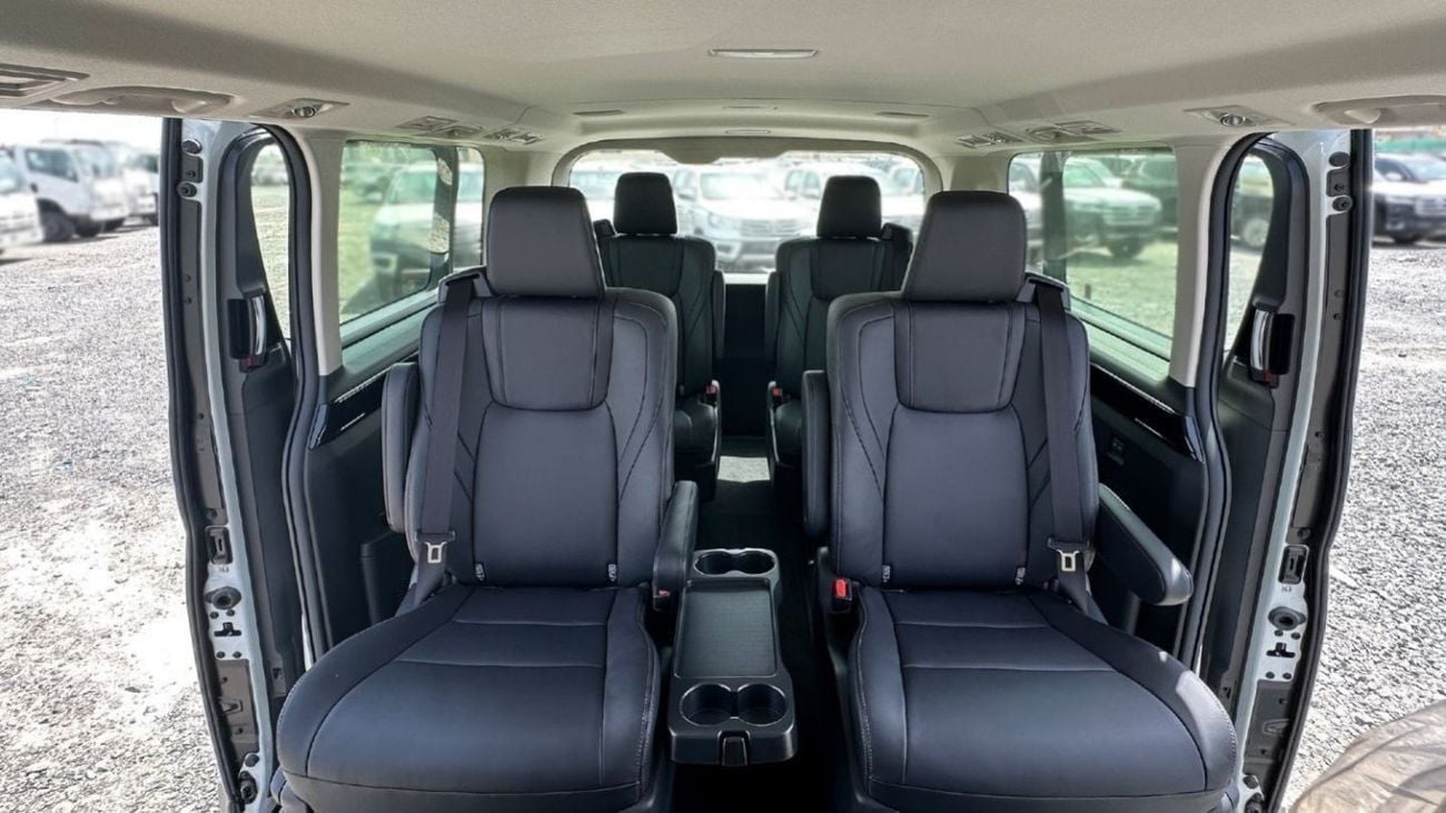 Toyota Granvia PREMIUM 3.5L V6 6-STR