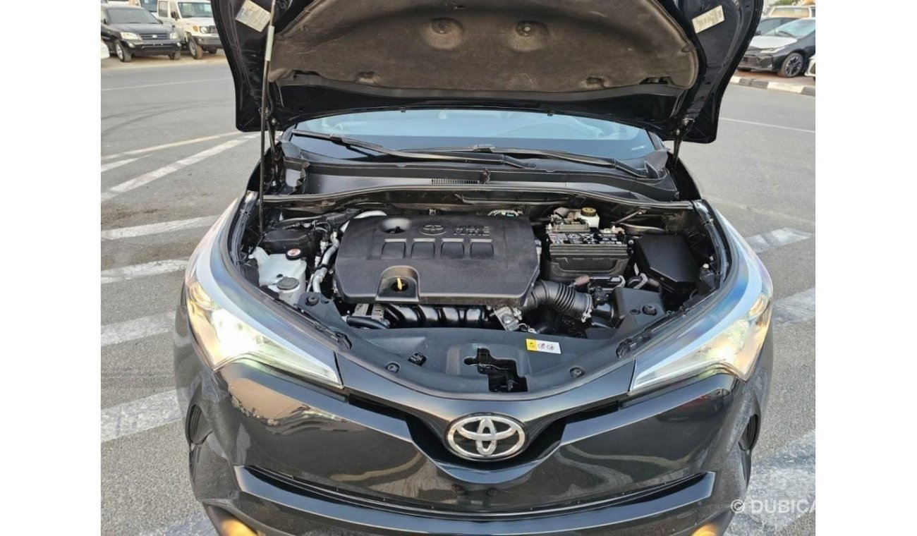 Toyota CHR 2021 Toyota C.HR 2.0L V4 XLE Push Start - UAE PASS