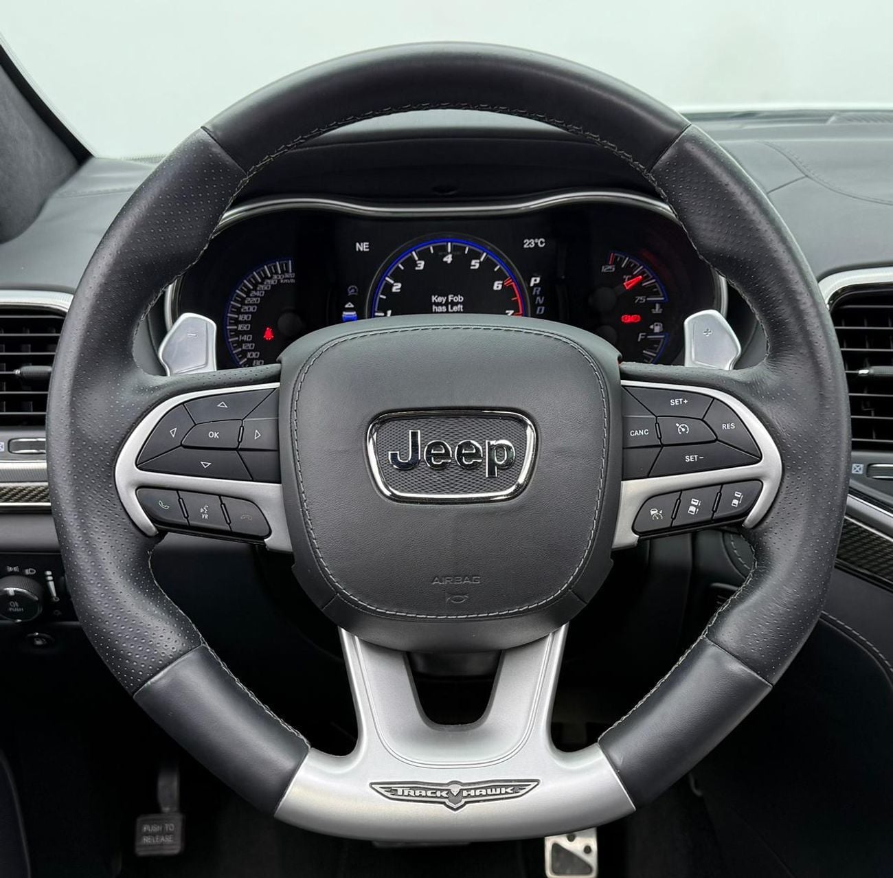 Jeep Grand Cherokee Trackhawk 6.2L 2018 Jeep Grand Cherokee Trackhawk ,Warranty ,Excellent Condition ,GCC