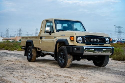 تويوتا لاند كروزر بيك آب Toyota Land Cruiser Pickup 4.0L Manuel 2025 4WD