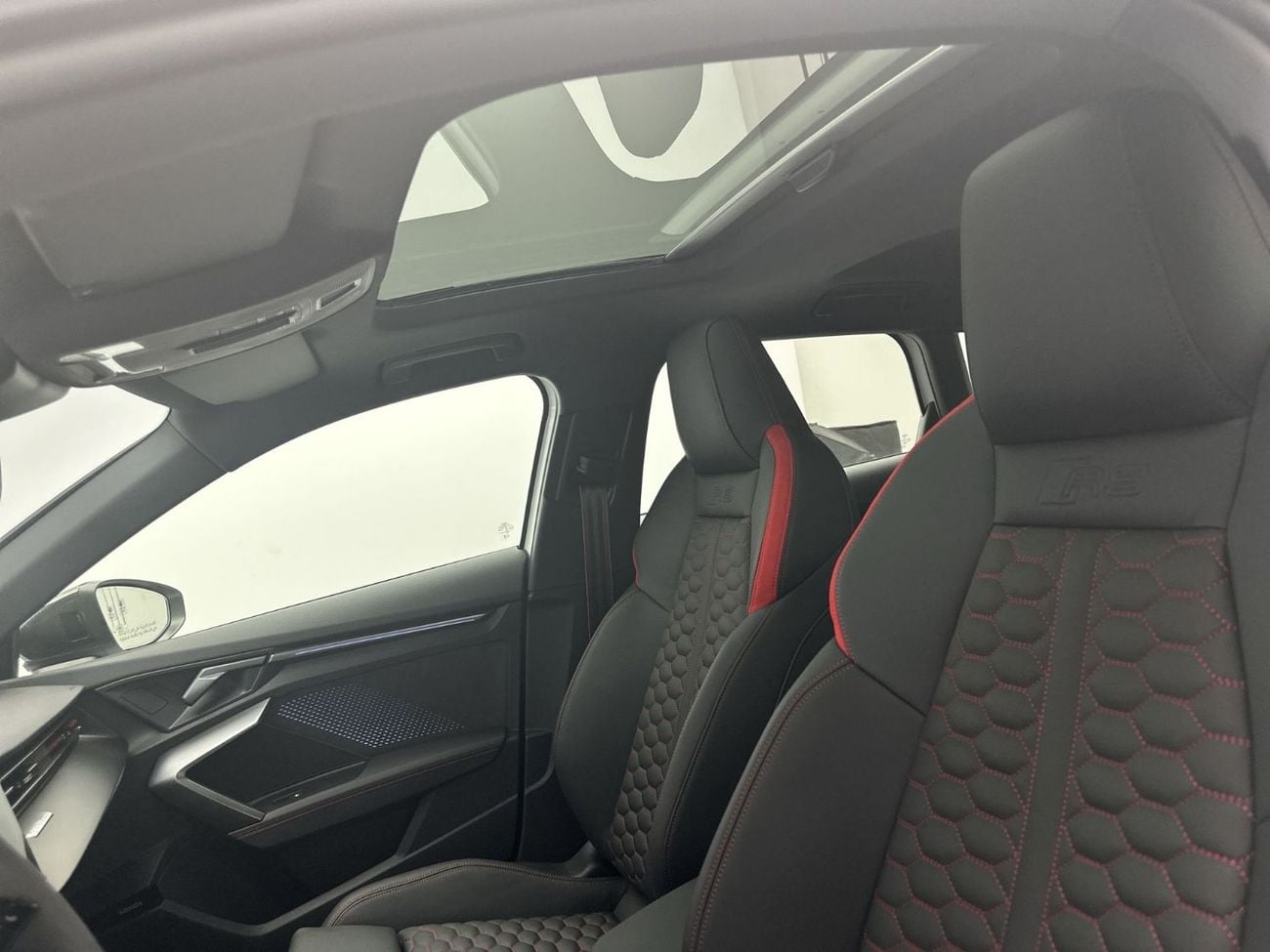 Audi RS3 Sportback 400hp (Ref# 02307)