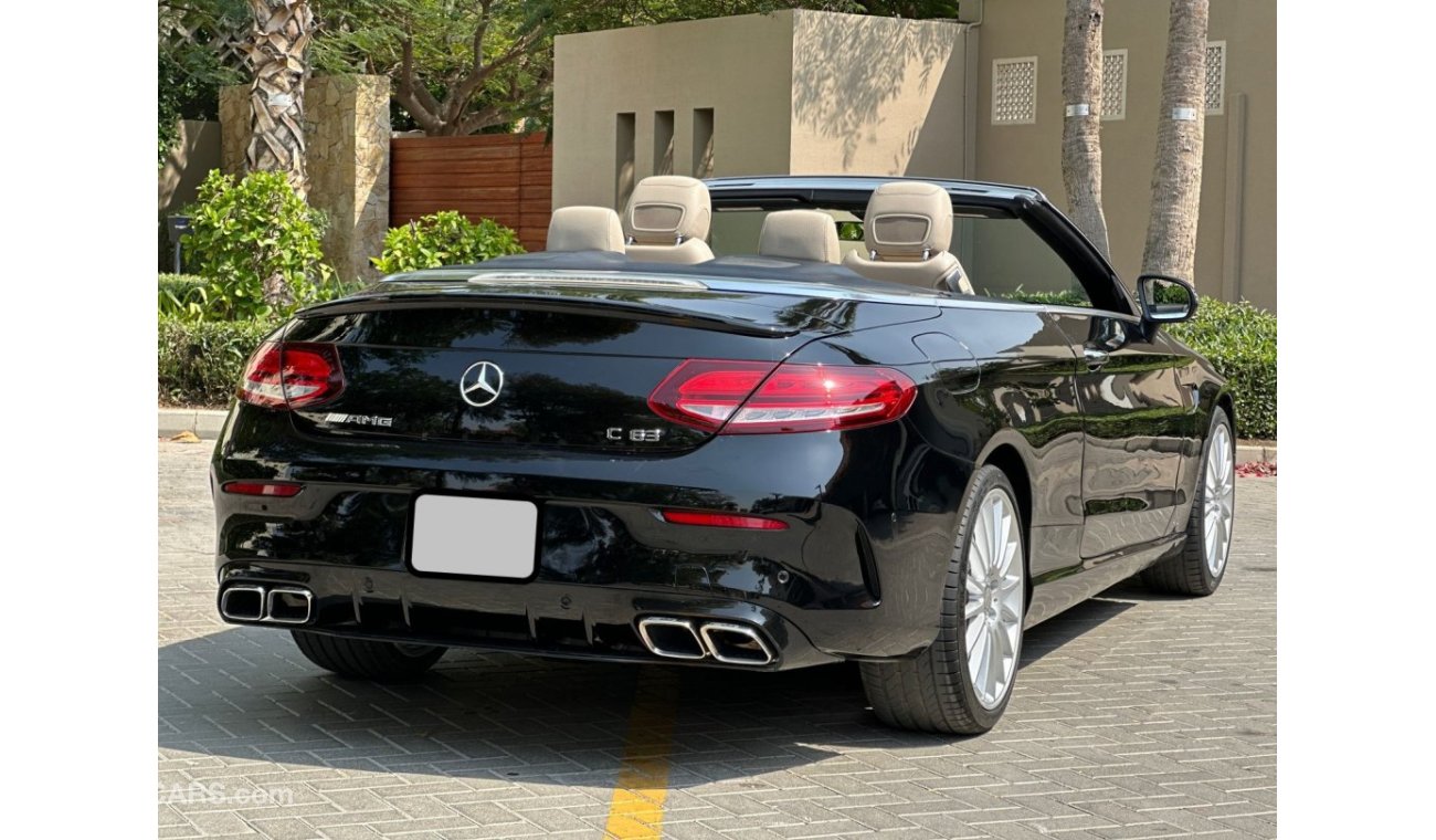 مرسيدس بنز C 300 كوبيه CONVERTIBLE (AMG 63 BODY KIT)