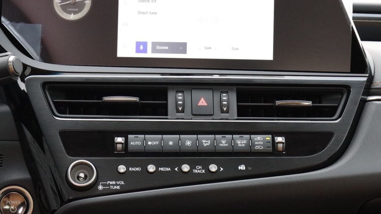 Lexus ES300h PLATINUM