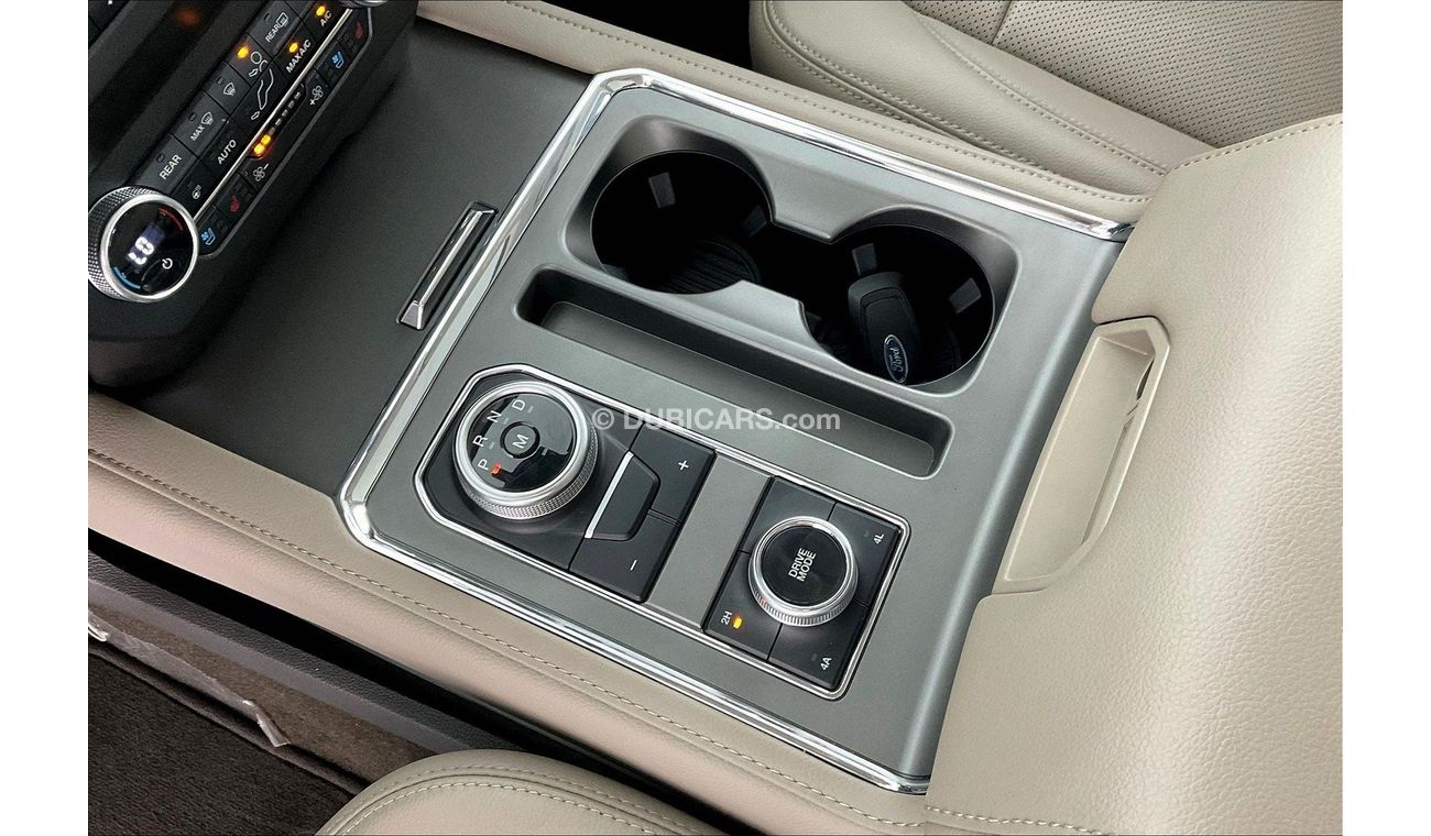 Ford Expedition XLT Premium