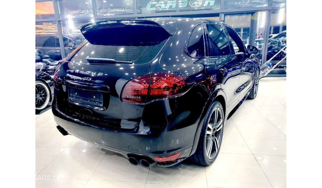 Porsche Cayenne 2013 - GCC - ONE YEAR WARRANTY - ( 1,600 AED PER MONTH/ 4YRS )