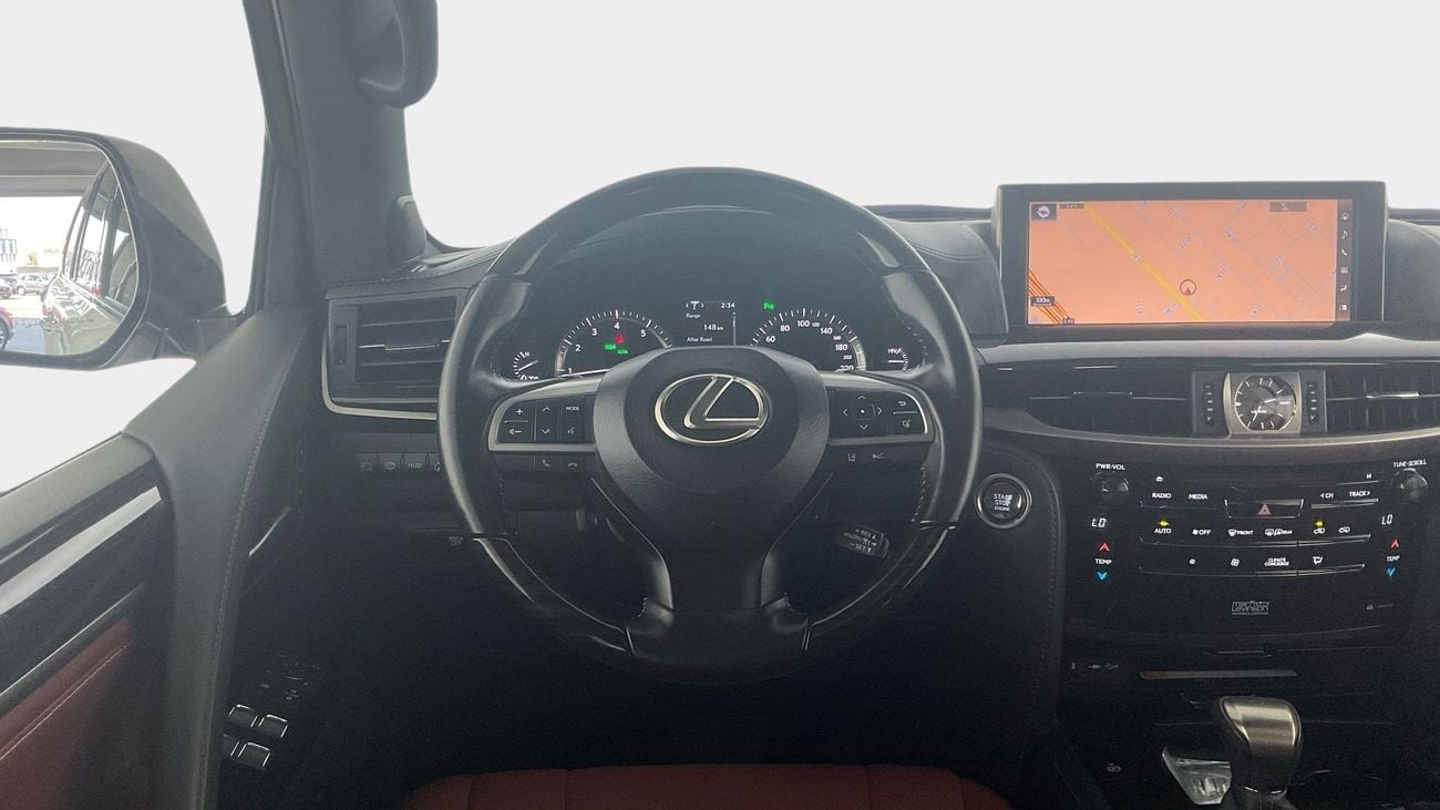 Lexus LX 570 Platinum 5.7L Platinum | Guaranteed Warranty | 0 Down Payment