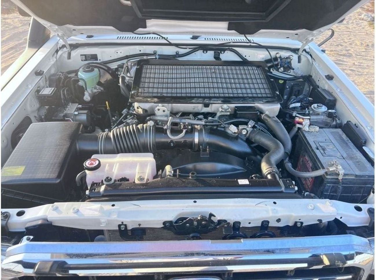 تويوتا لاند كروزر بيك آب Diesel 4.5 Liter Right Hand Drive Single Cab Manual Gear 1VD Engine