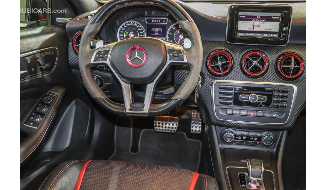 مرسيدس بنز A 45 AMG Mercedes-Benz A45 AMG 2015 GCC under Warranty with Zero Down-Payment.