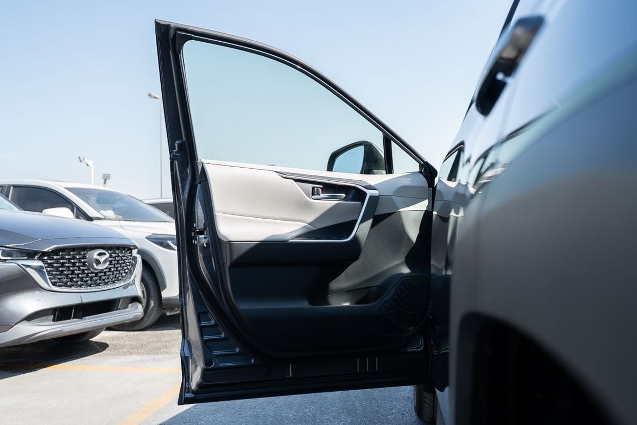 تويوتا راف ٤ 2.5L Adventure