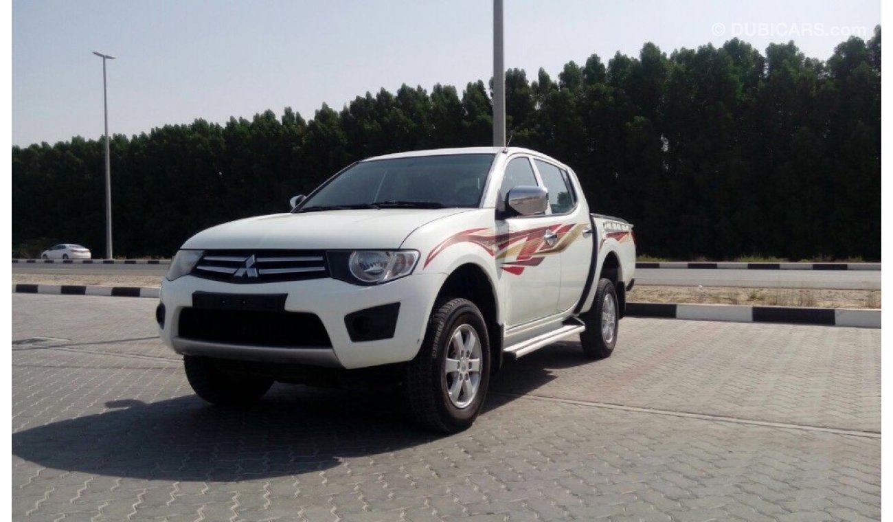 Mitsubishi L200 2015 4X4 ref#200