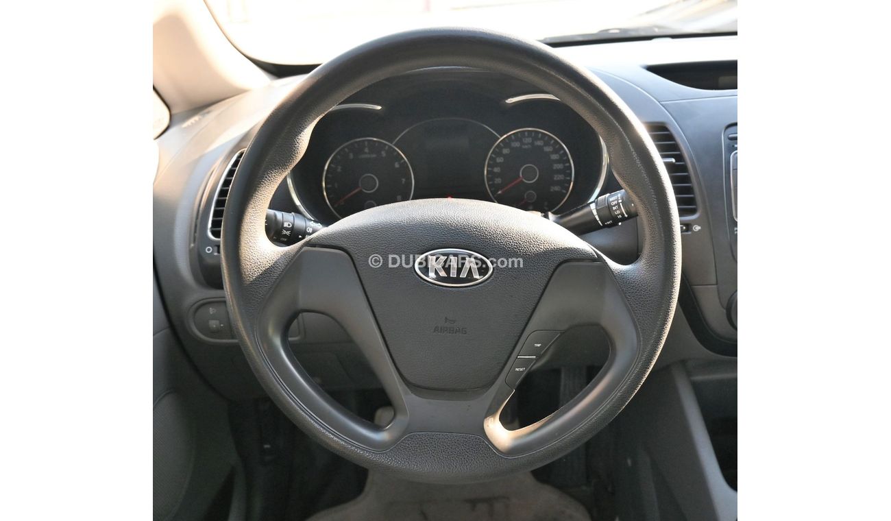 Kia Cerato EX 2017 very good condition without accident 1.6