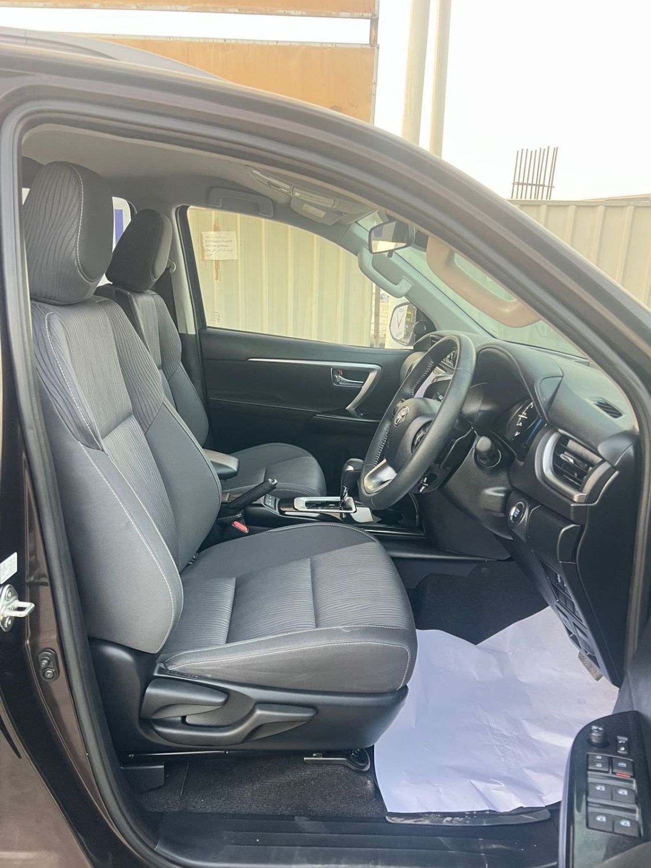 تويوتا فورتونر diesel 2.8 liter ,Right hand drive 2023 Model ,only for export available