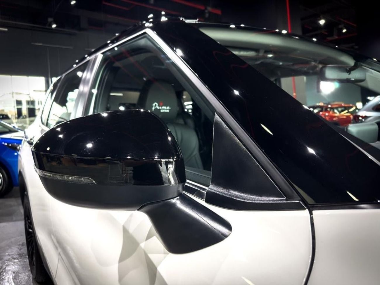 Mitsubishi Outlander PREMIUM LAUNCH EDITION