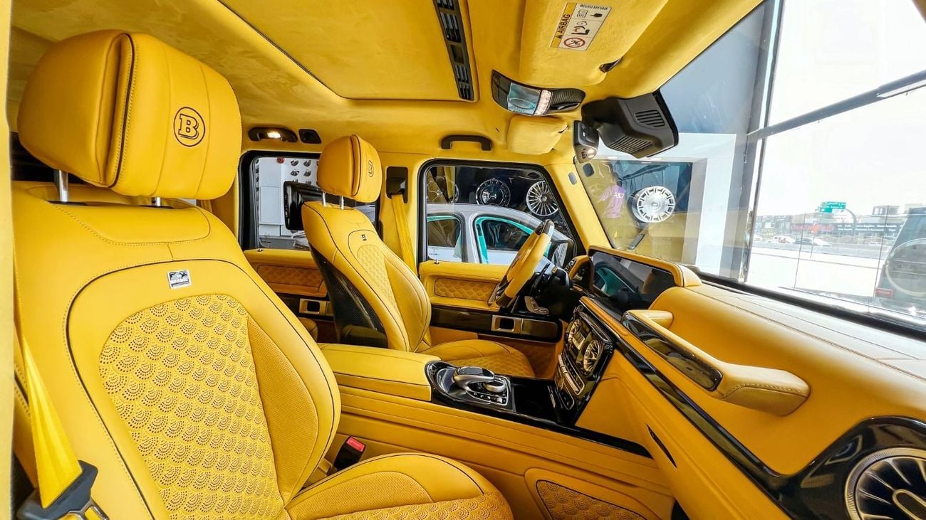 BRABUS 900 - Mercedes-AMG G 63 G900 With rear Screen