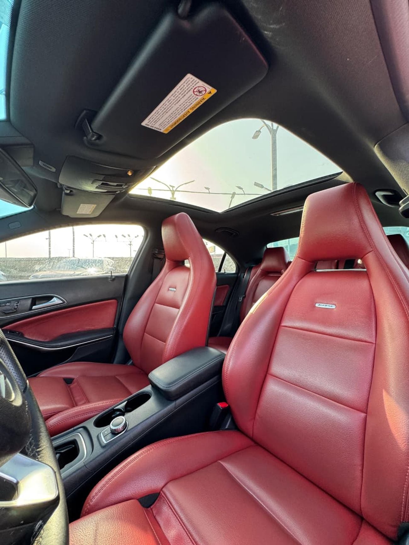 Mercedes Benz CLA250 STD