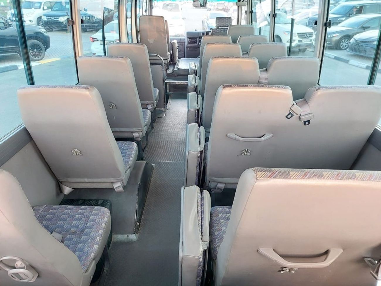 نيسان سيفيليان NISSAN CIVILIAN BUS RHD 2003 MODEL 4.2 L DIESEL AUTOMATIC(PM20191)