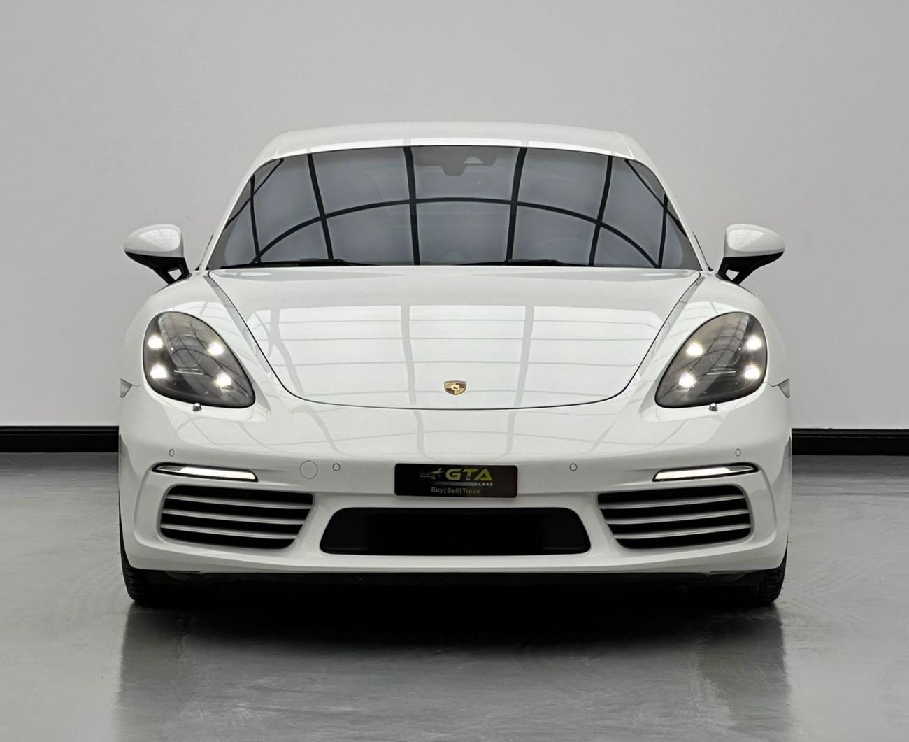 Porsche 718 Cayman S 2.5L A/T 2018 Porsche 718 Cayman S, April 2026 Porsche Warranty, Porsche Full Service History, GCC