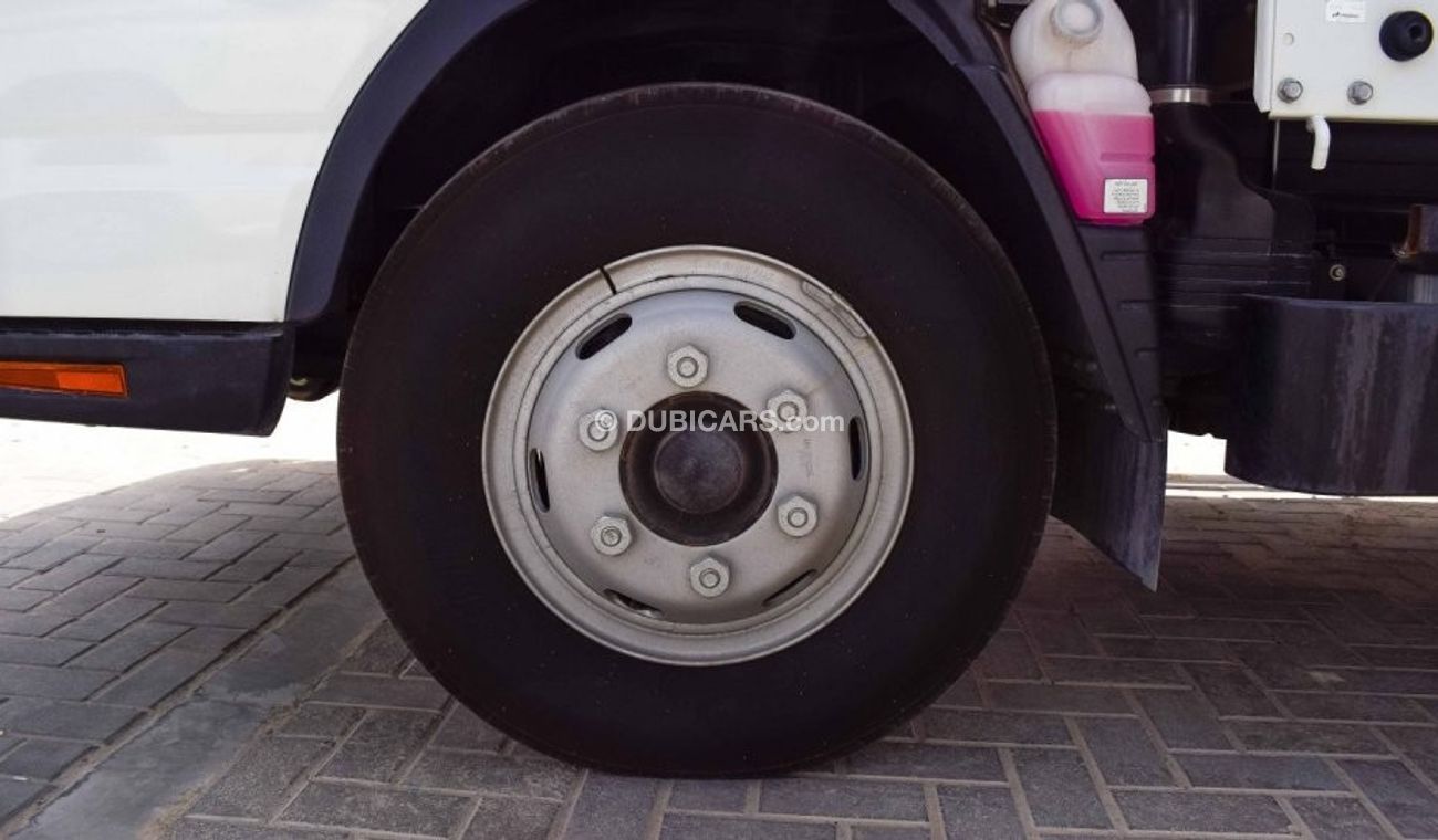 ميتسوبيشي فوسو كانتير فوسو 4.2 لتر Mitsubishi Canter