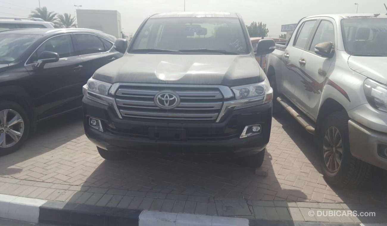 Toyota Land Cruiser DISEL  V8