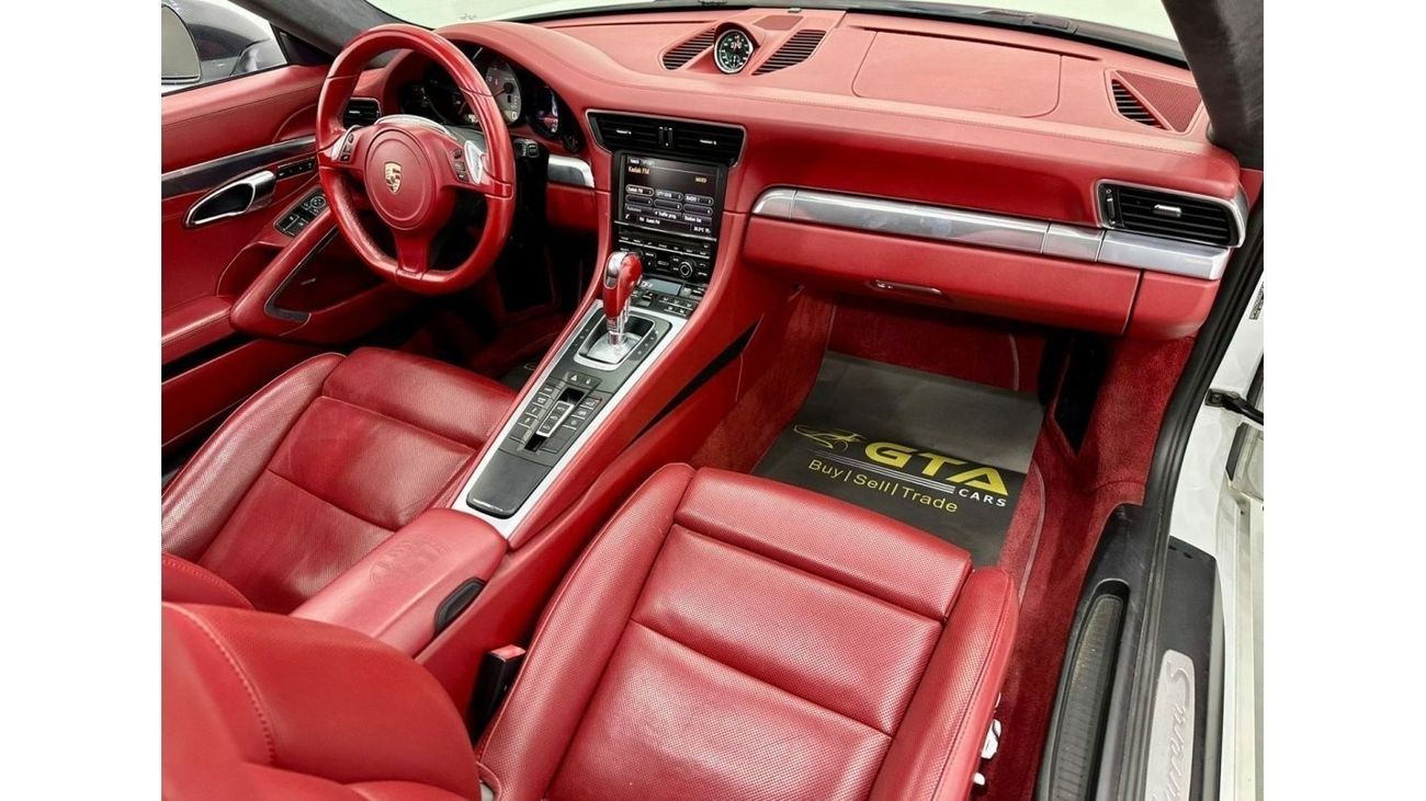 بورش 911 2013 Porsche 911 Carrera S, Service History, Excellent Condition, GCC