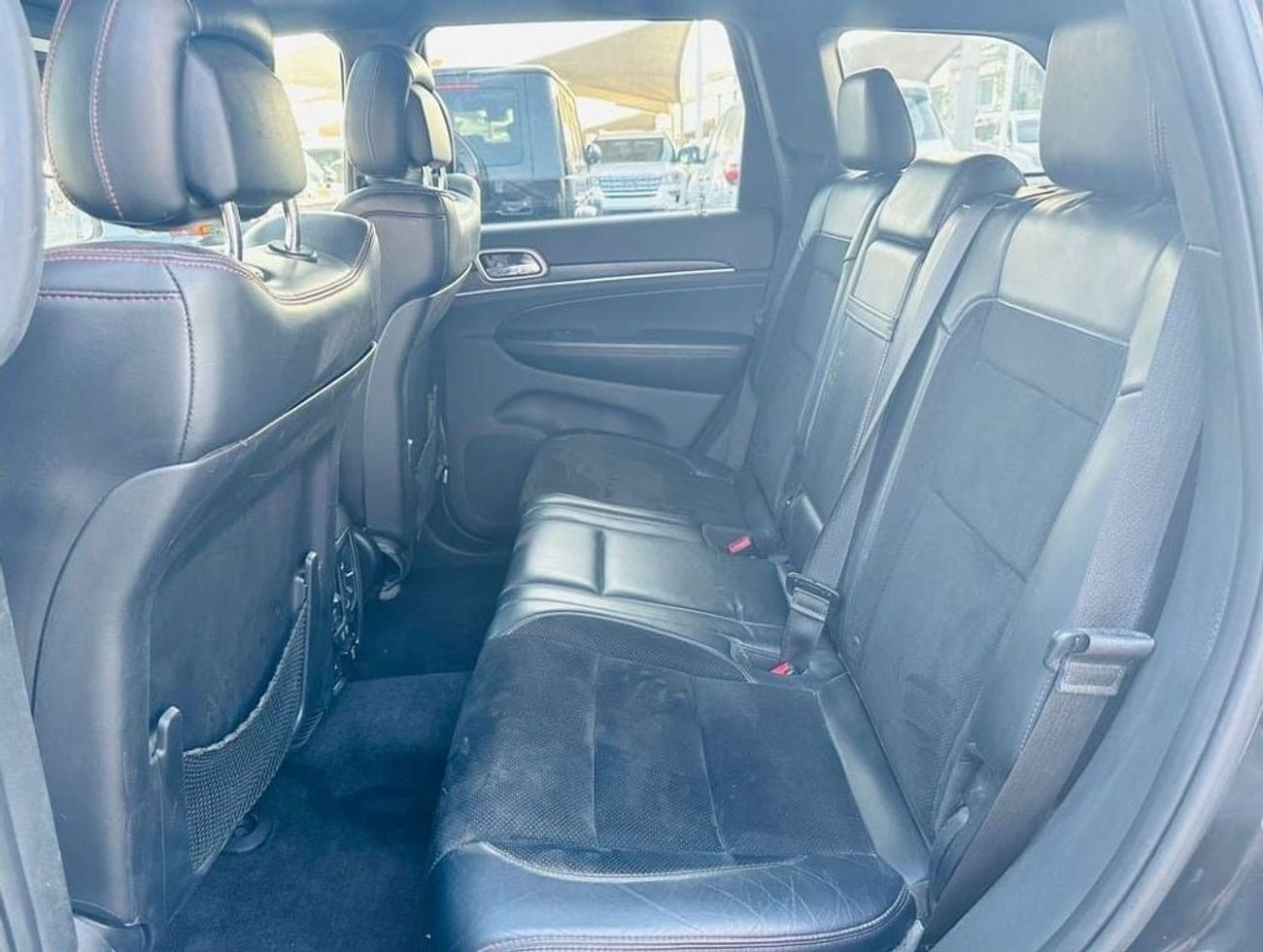 Jeep Grand Cherokee Limited 5.7L (350 HP)