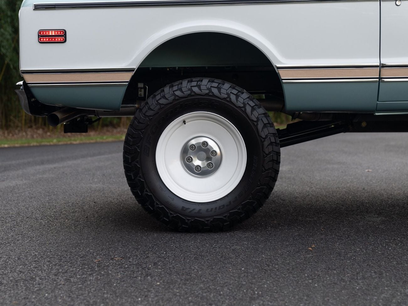 شيفروليه بليزر K5 Velocity Restorations LT1 10 Speed Pro Touring Restomod