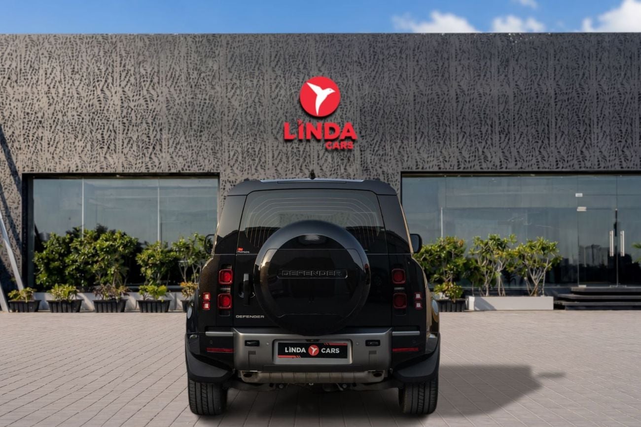 لاند روفر ديفندر 110 X-DYNAMIC HSE P400 لاند روفر ديفندر 110 X-Dynamic HSE P400 موديل 2025 بمواصفات خليجية | ضمان الوكالة | عقد صيانة