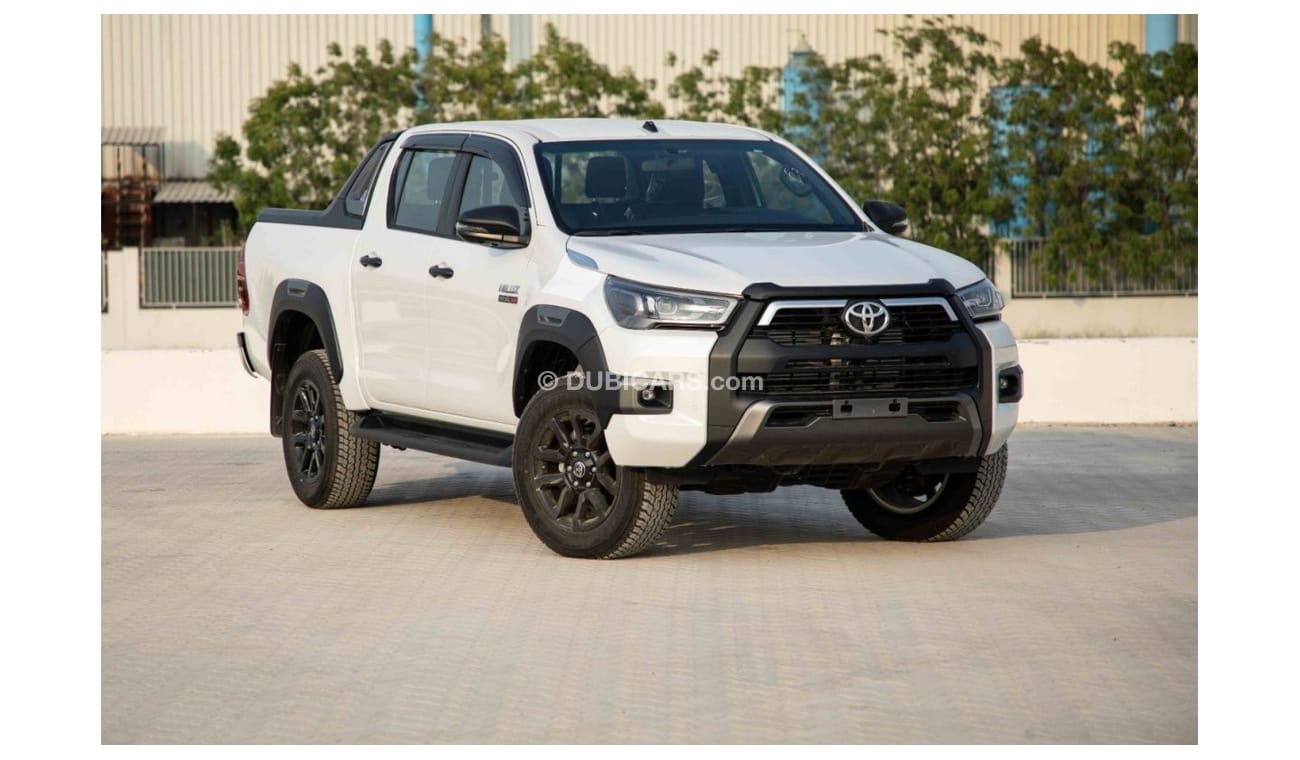 Toyota Hilux 2023 Toyota Hilux 4x4 DC 2.8 ADV HI D M/T SR5 - Pearl White Inside Black