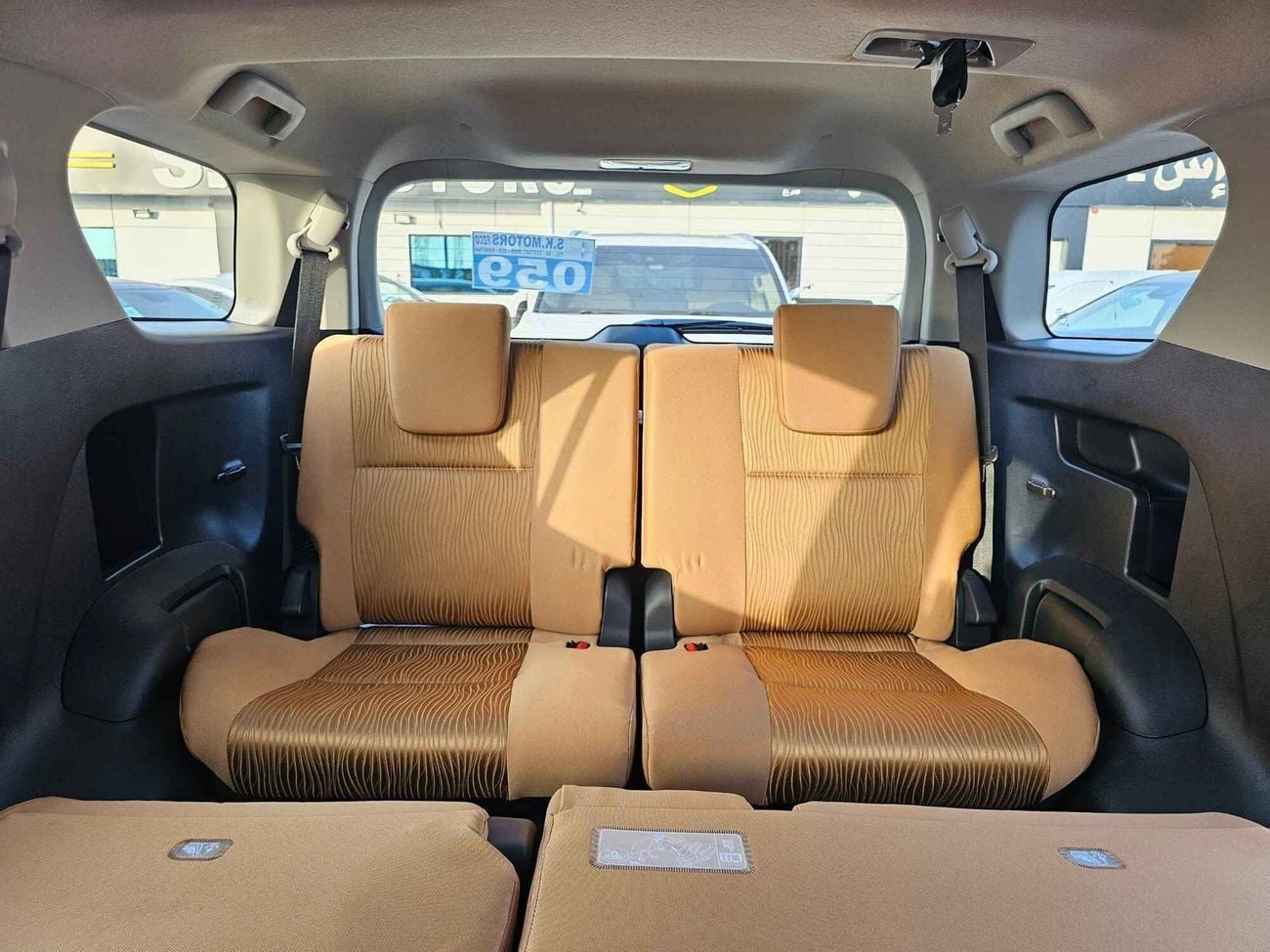 تويوتا فورتونر 4.0L V6 PETROL / 8 SCREEN + CAMERA / REMOTE KEY / REAR A/C (CODE # FP40VXB)