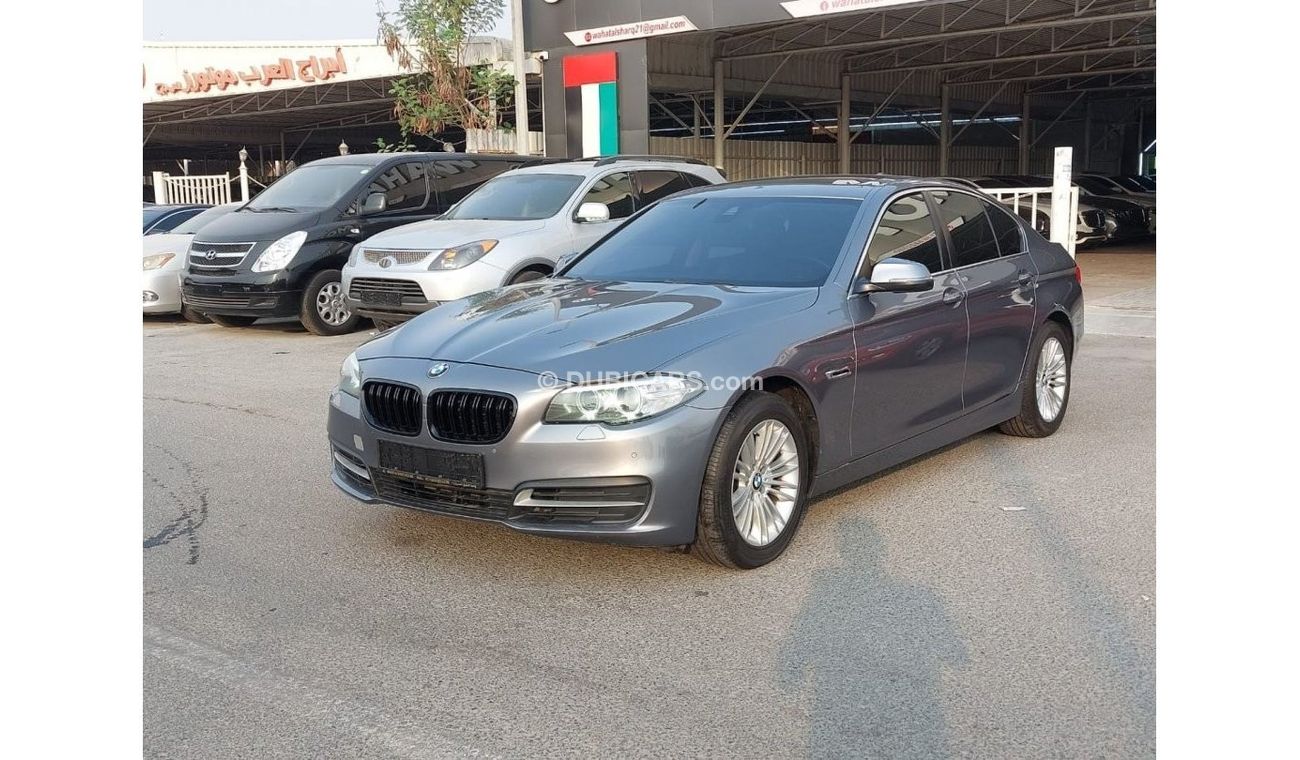 BMW 520i