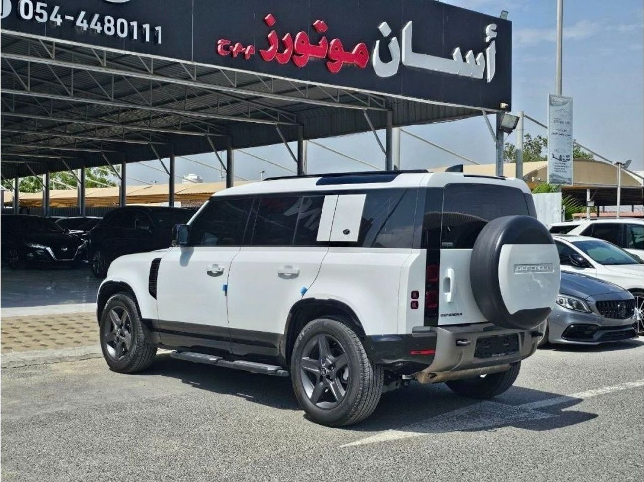 Land Rover Defender 110 X-Dynamic SE P300 110 SE P300