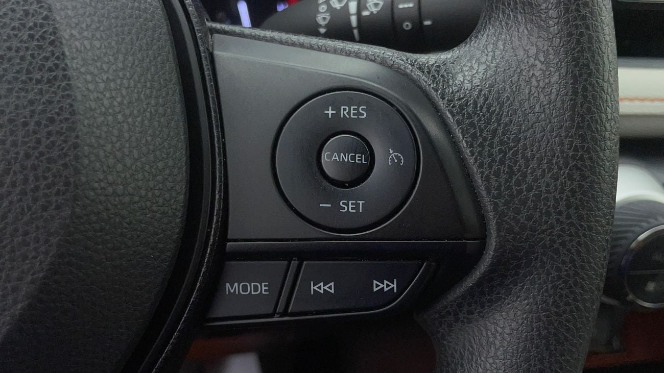 تويوتا راف ٤ ADVENTURE 2.5 | بدون دفعة مقدمة | اختبار قيادة مجاني للمنزل