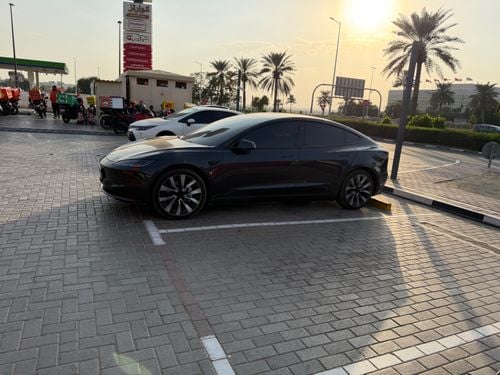 تسلا موديل 3 Long Range (AWD)