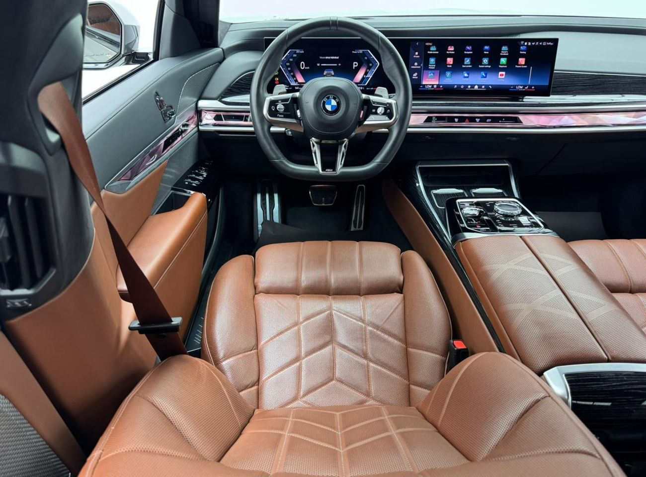 بي أم دبليو 740i 2023 BMW 740i M-Sport, 2028 BMW Warranty And Service Pack, BMW Service History, GCC