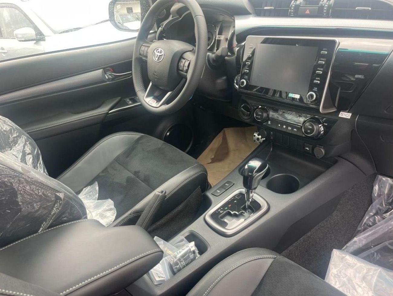 Toyota Hilux 2024 Toyota Hilux GR Sport 4.0L V6 Full option Automatic Zero KM