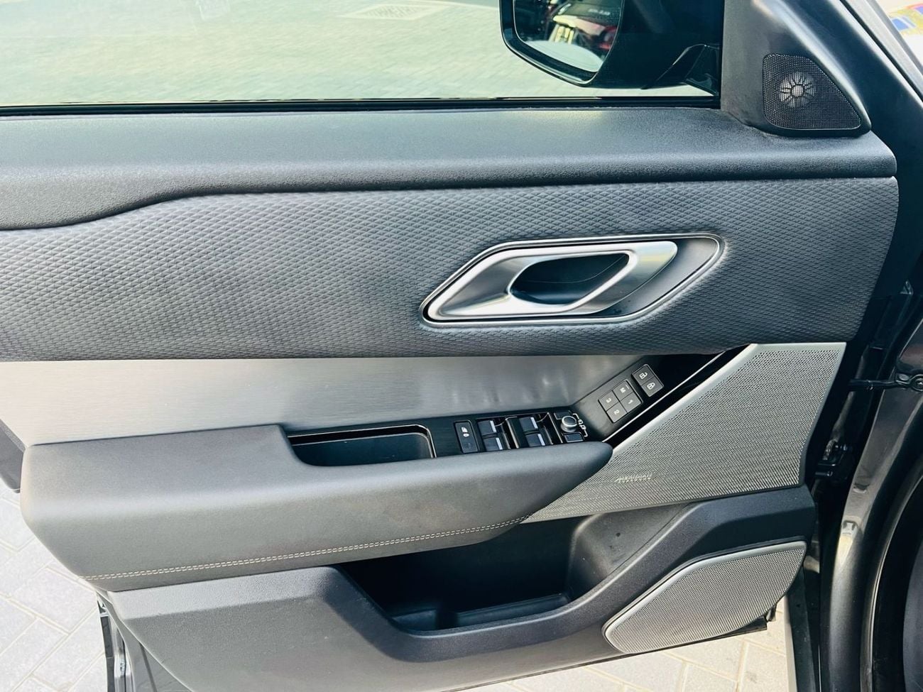 Land Rover Range Rover Velar R-DYNAMIC S