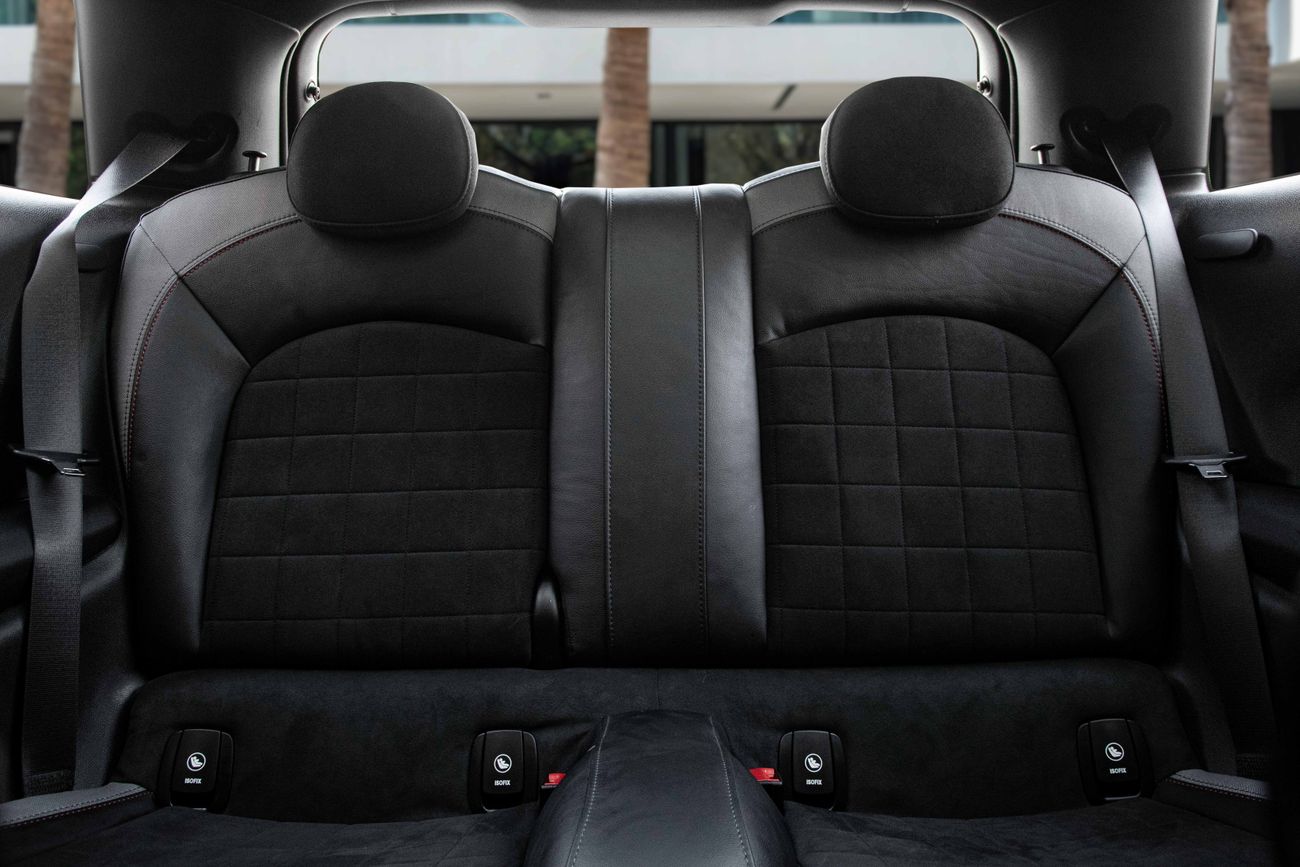 Mini Cooper Cooper John Cooper Works | 2,057 P.M | 0% Downpayment | JCW | ONE OWNER | AGENCY MAINTAINED!