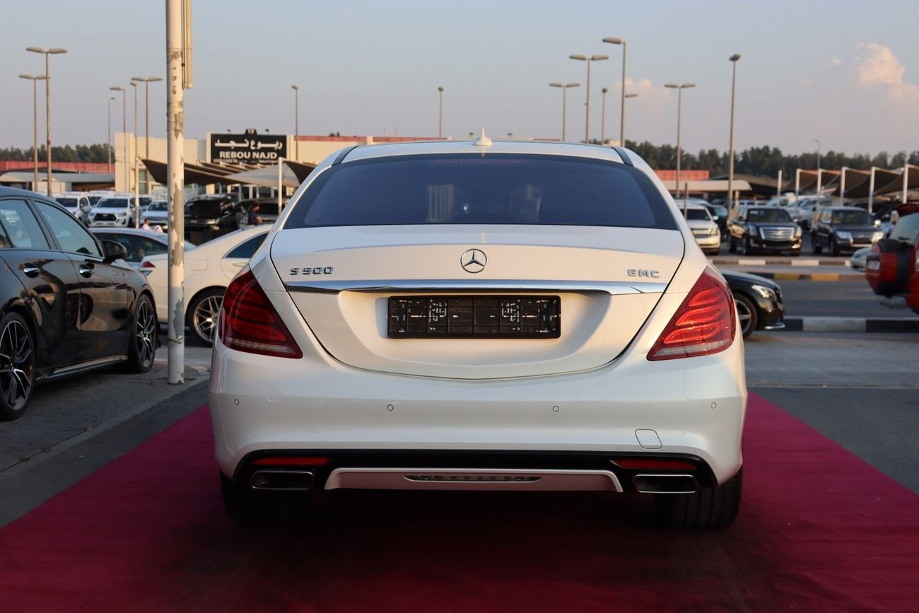 Mercedes-Benz S 500 High 4.7L Mercedes-Benz S500 / Full / 2015 / Free Accident / Only 92,000KM