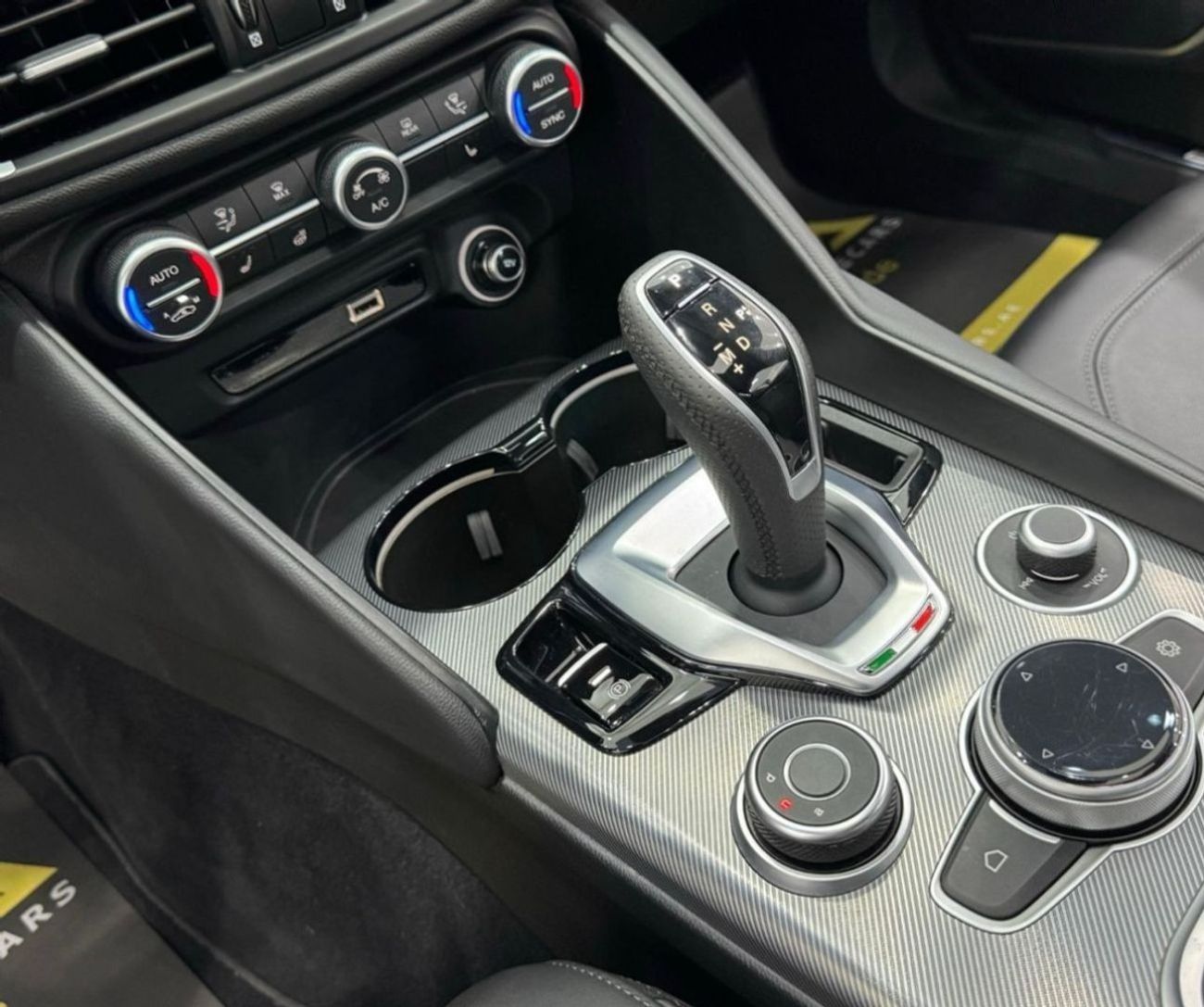 ألفا روميو جوليا Q2 Veloce 2023 Alfa Romeo Giulia Q2 Veloce, Nov 2027 Alfa Romeo Warranty + Service Pack, Low Kms, GC