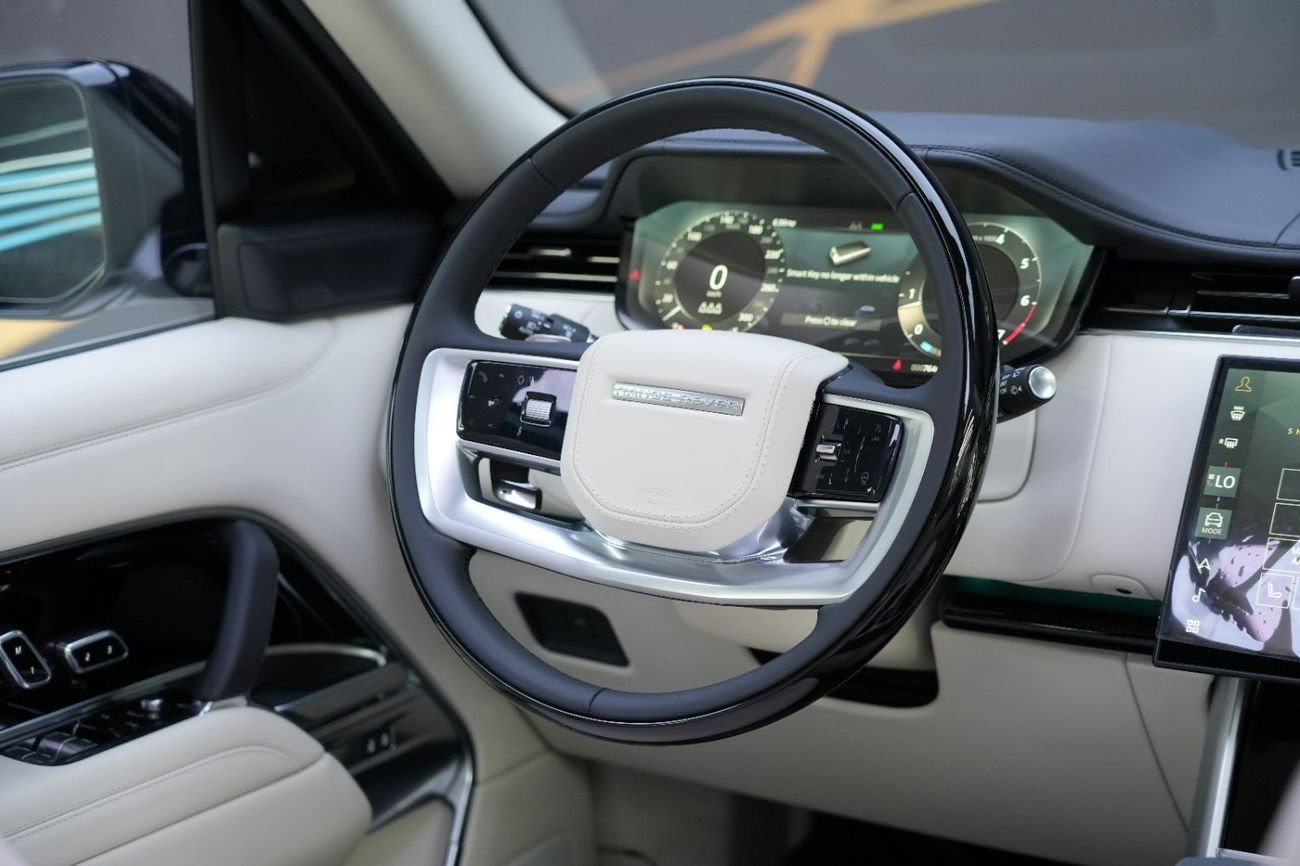 Land Rover Range Rover Range Rover HSE | 2024 GCC 770 km | Agency Warranty | 22 Inch Rims | Panoramic | 360 View