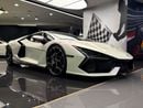 لامبورغيني ريفويلتو PEARL WHITE