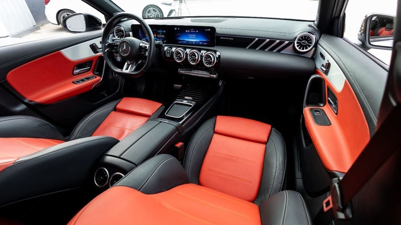 Mercedes-Benz A 35 AMG Premium 2.0L