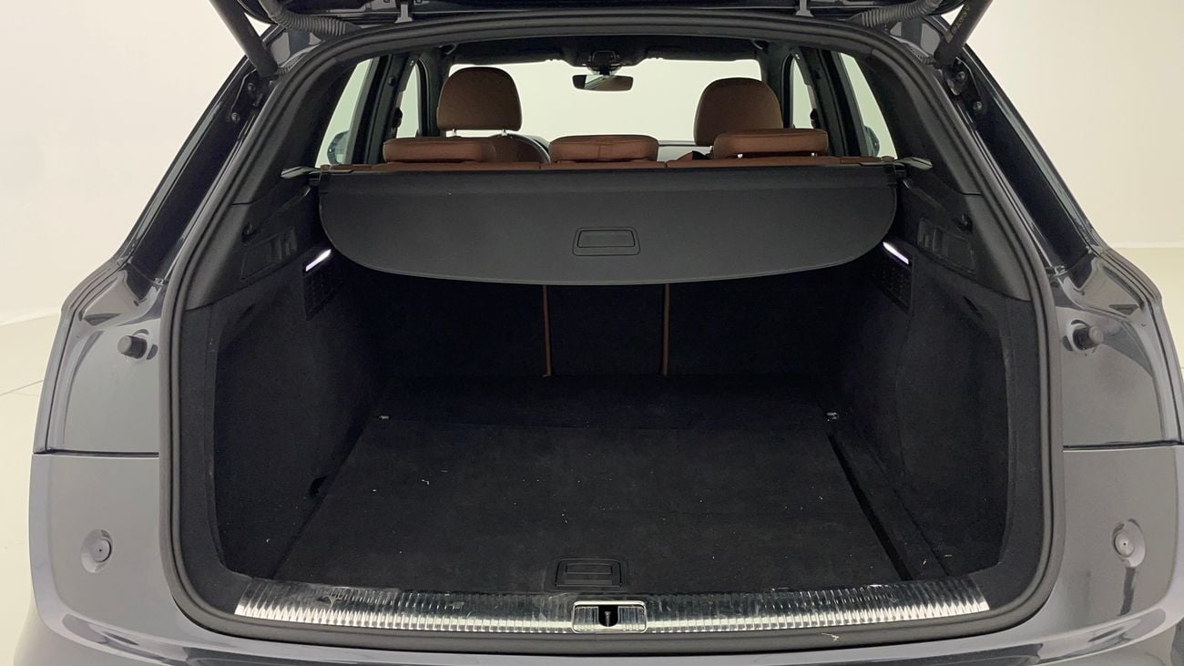 أودي Q5 45 TFSI QUATTRO 2 | بدون دفعة مقدمة | اختبار القيادة في المنزل