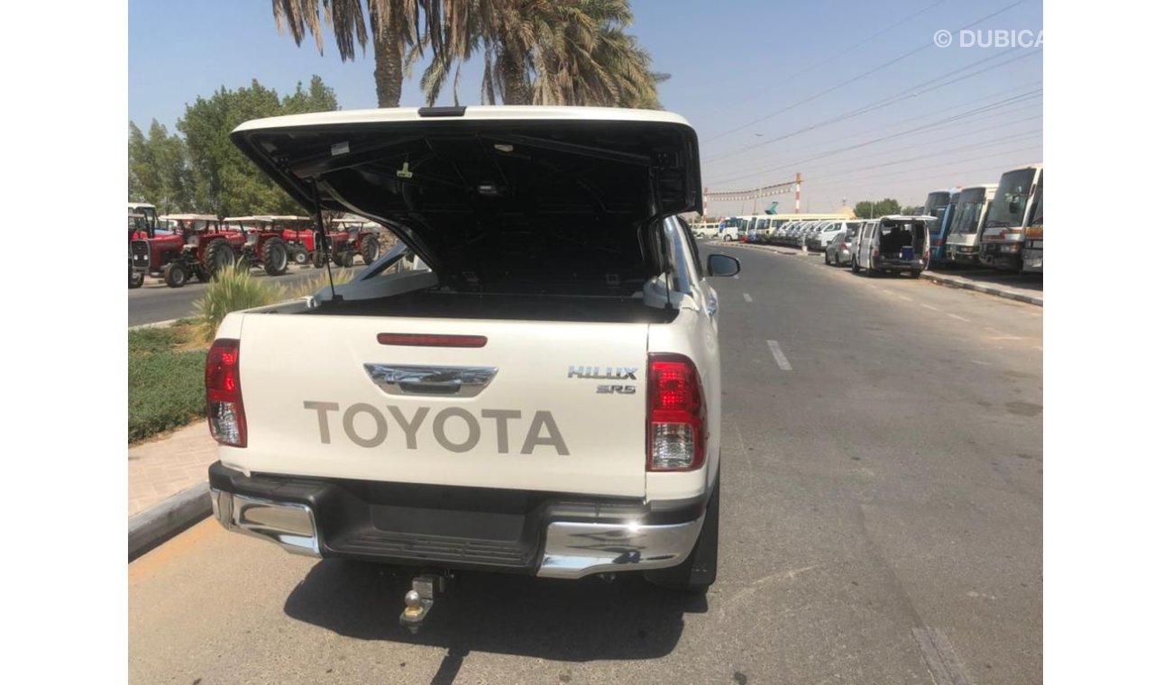 Toyota Hilux Perfect Inside And Outside with additional Accessories