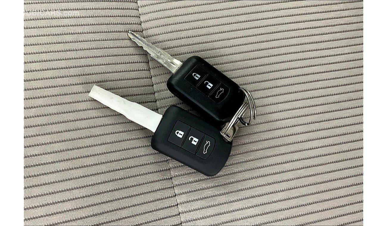 Mitsubishi Lancer GLS (W/Sunroof)