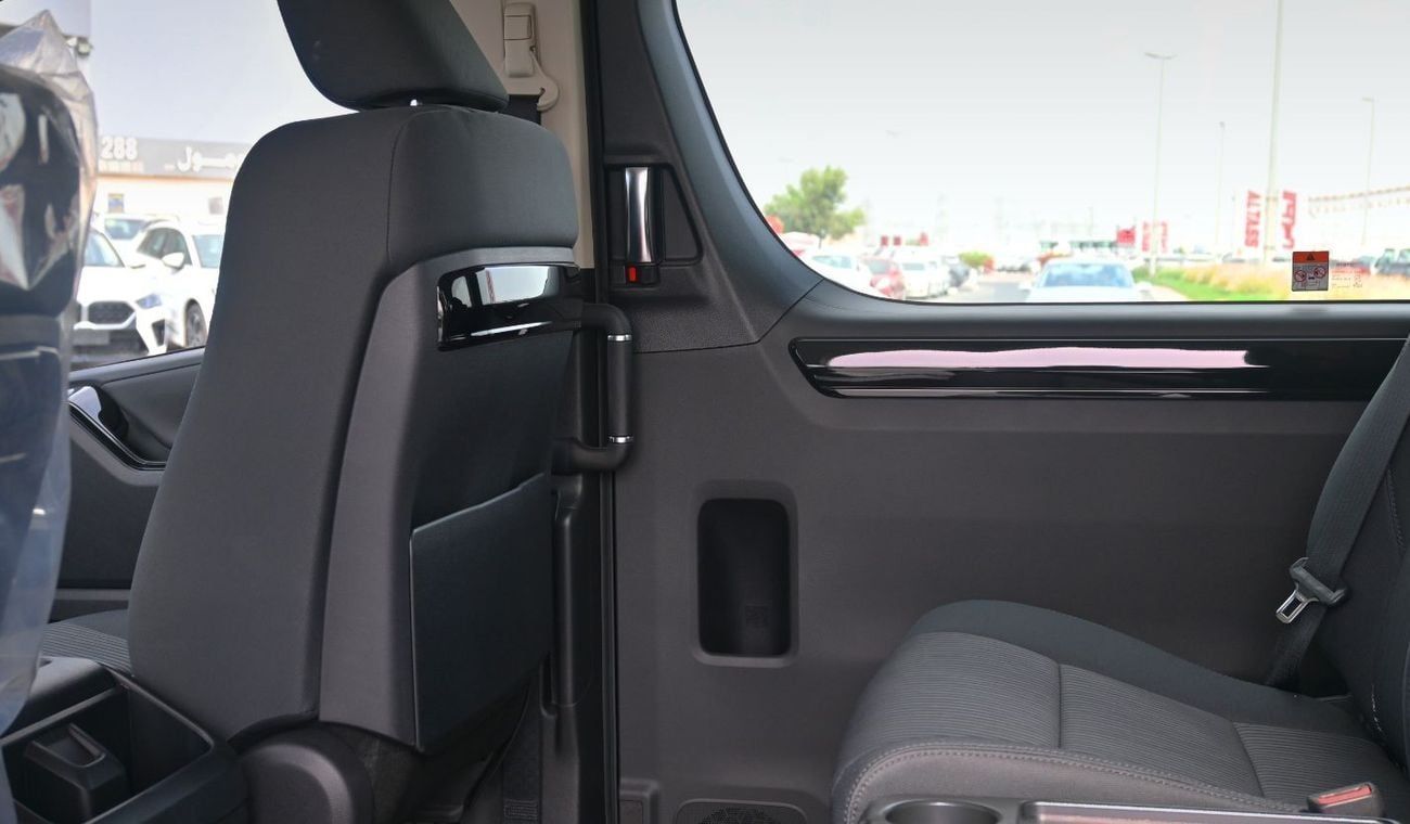 Toyota Granvia Toyota Granvia 2025 3.5L Petrol RWD 9 Seats Transmission Automatic  Black Outside Black Inside