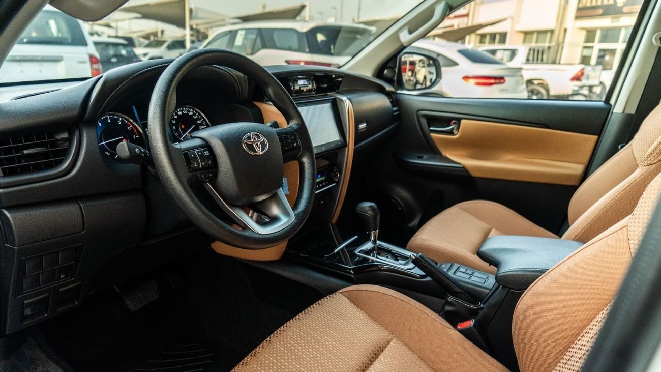 Toyota Fortuner AUTO AC | 2.7 | V4 | 2025.| EXPORT ANYWHERE